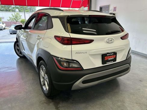 Used 2022 Hyundai Kona SEL w/ Convenience Package FWD image 5