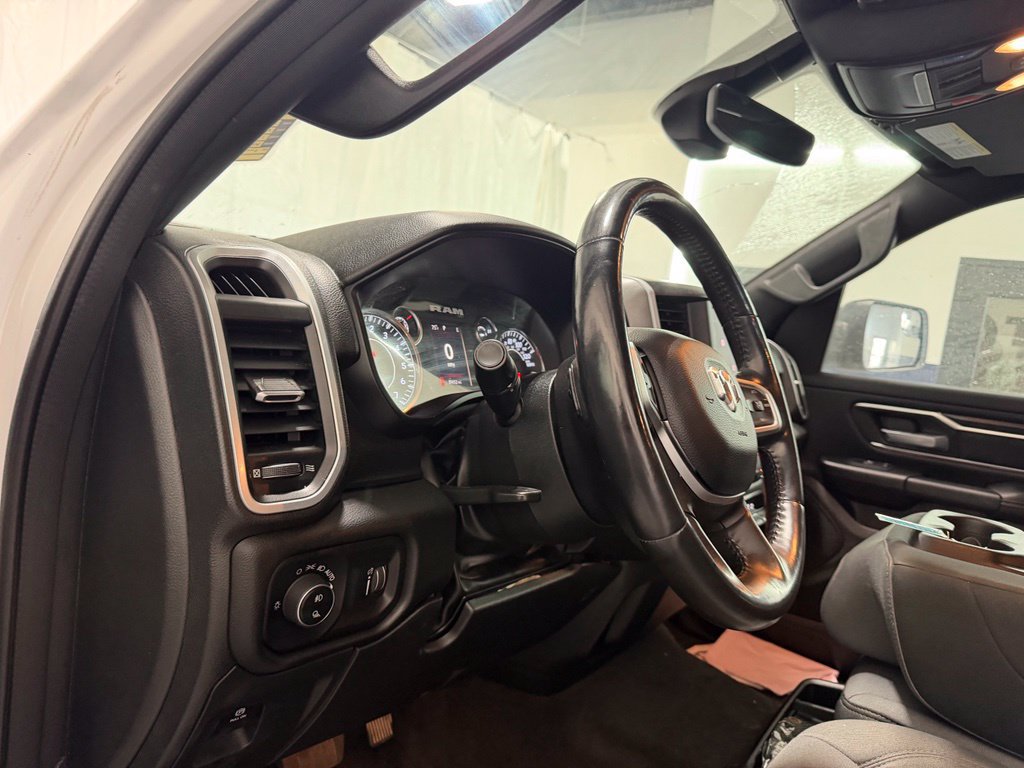 Used 2023 RAM 1500 Big Horn AWD/4WD image 15