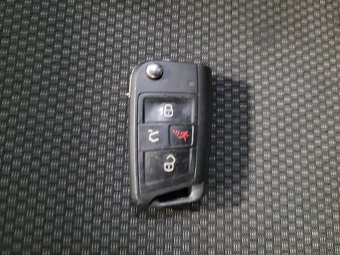 Used 2019 Volkswagen Jetta S w/ Driver Assistance Package FWD image 32