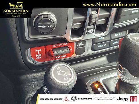 New 2026 Jeep Gladiator Mojave AWD/4WD image 11