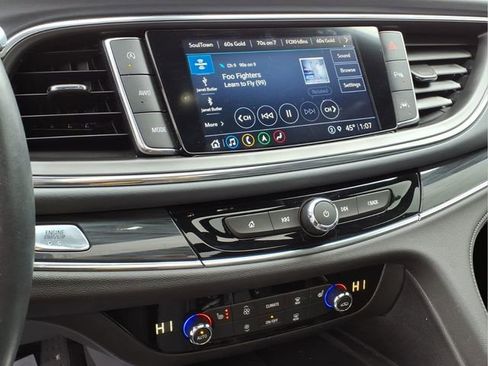 Used 2023 Buick Enclave Essence w/ Experience Buick Package image 8