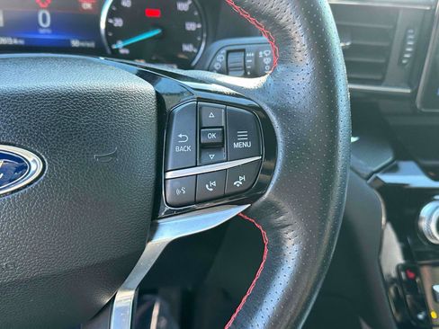 Used 2022 Ford Explorer ST-Line image 23