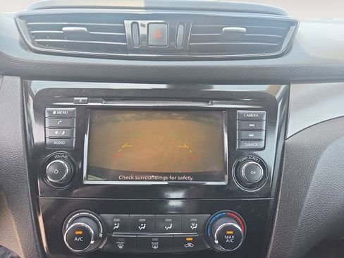Used 2021 Nissan Rogue Sport S FWD image 24