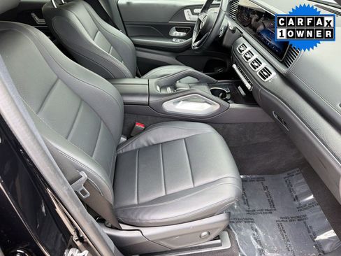 Used 2025 Mercedes-Benz GLS 450 4MATIC image 32