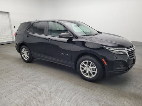 Used 2024 Chevrolet Equinox LS image 11