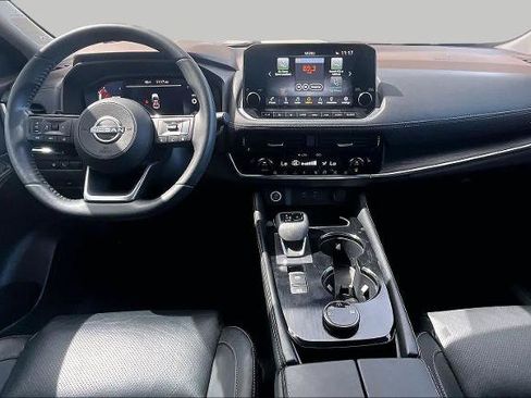 Certified 2023 Nissan Rogue Platinum w/ Platinum Premium Package AWD/4WD image 16