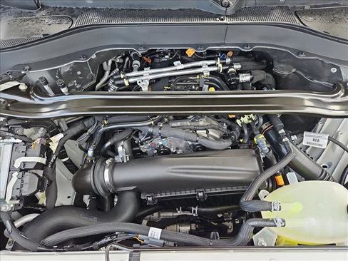 New 2026 Ford Explorer Platinum image 17