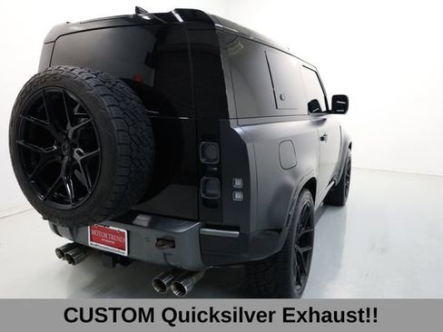 Used 2023 Land Rover Defender 90 V8 AWD/4WD image 13