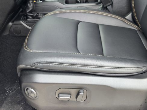 New 2026 Jeep Gladiator Sport AWD/4WD image 30