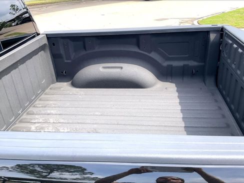 Used 2024 RAM 1500 Laramie image 31