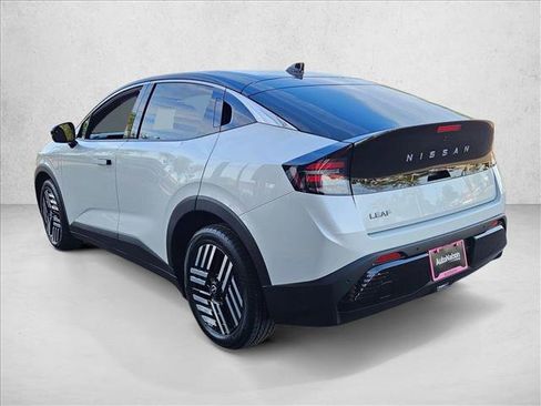 Used 2026 Nissan Leaf SV+ w/ Floor Mat Package (SV+) image 8