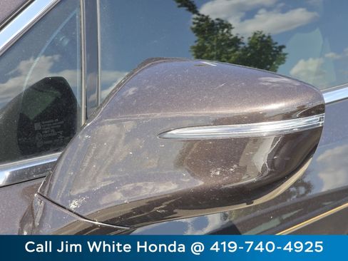 Used 2019 Buick Enclave Essence AWD/4WD image 12