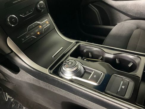 Certified 2019 Ford Edge SEL AWD/4WD image 19