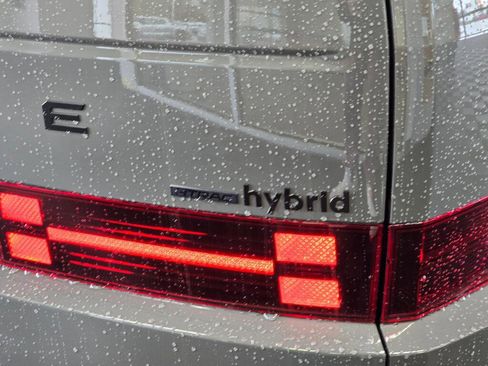 New 2026 Hyundai Santa Fe Calligraphy AWD/4WD image 13