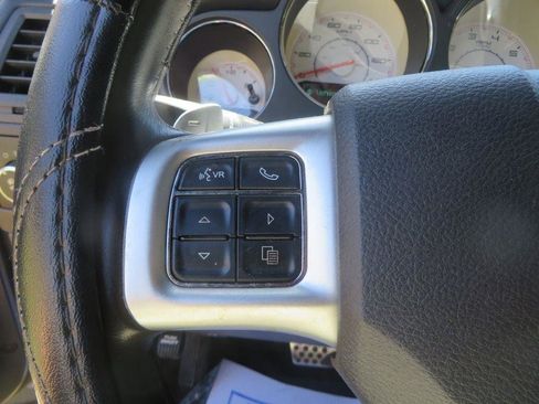 Used 2013 Dodge Challenger SXT RWD image 13