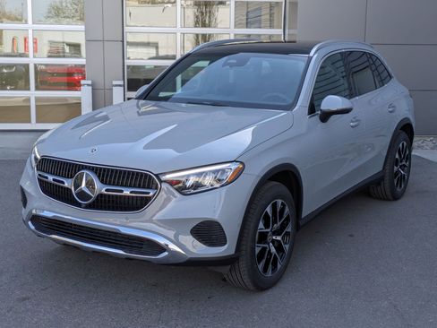 New 2026 Mercedes-Benz GLC 350e 4MATIC image 8