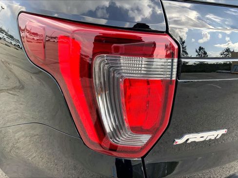 Used 2017 Ford Explorer Sport w/ Equipment Group 401A image 27