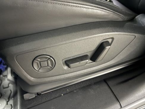 Used 2024 Audi Q3 2.0T Premium Plus w/ Premium Plus Package image 24