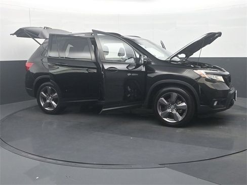 Used 2021 Honda Passport Touring image 34