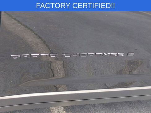 Certified 2025 Jeep Grand Cherokee L Limited w/ Black Appearance Package image 43