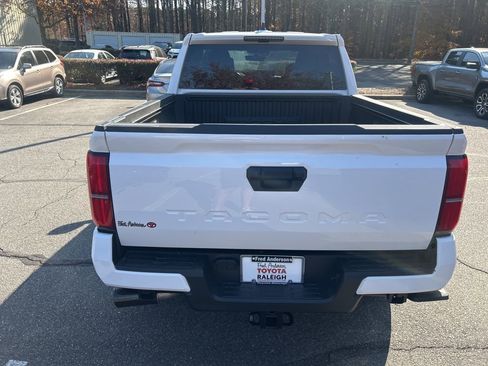 New 2025 Toyota Tacoma TRD Sport image 16