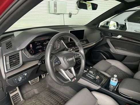 Used 2018 Audi SQ5 Prestige w/ Prestige Package AWD/4WD image 6