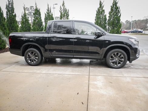 Certified 2021 Honda Ridgeline Sport image 11