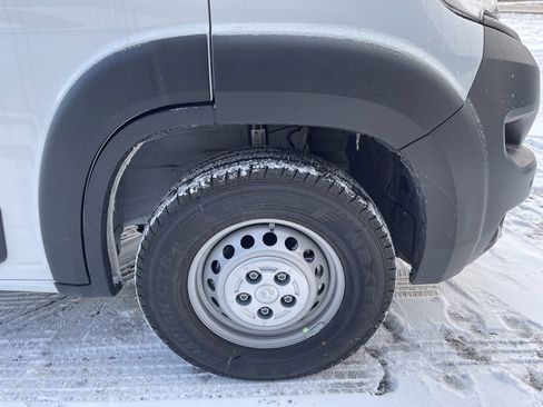 New 2025 RAM ProMaster 2500 w/ Premium Convenience Group image 22