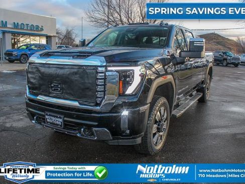 Used 2024 GMC Sierra 3500 Denali w/ Denali Reserve Package AWD/4WD image 1