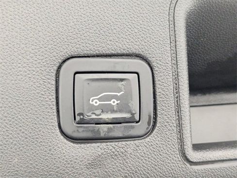 Used 2019 GMC Terrain SLE w/ Driver Convenience Package image 30