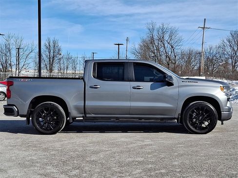 Used 2023 Chevrolet Silverado 1500 RST w/ Convenience Package II image 10