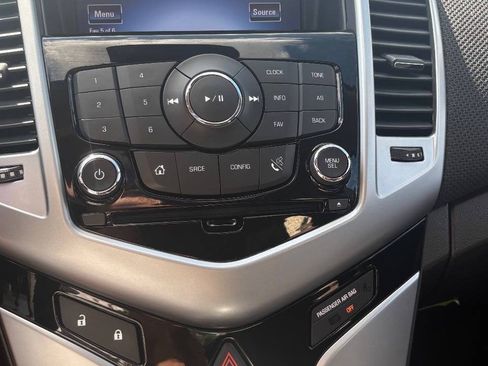 Used 2014 Chevrolet Cruze LT w/ All-Star Edition FWD image 17