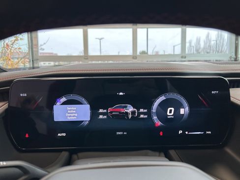 Used 2025 Dodge Charger R/T Scat Pack w/ Track Pack image 10