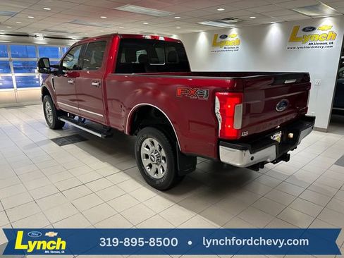 Used 2018 Ford F250 Lariat w/ Chrome Package image 21