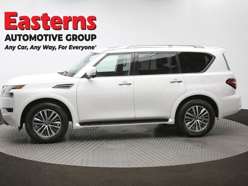 Used 2023 Nissan Armada SL w/ Captain's Chairs Package image 64