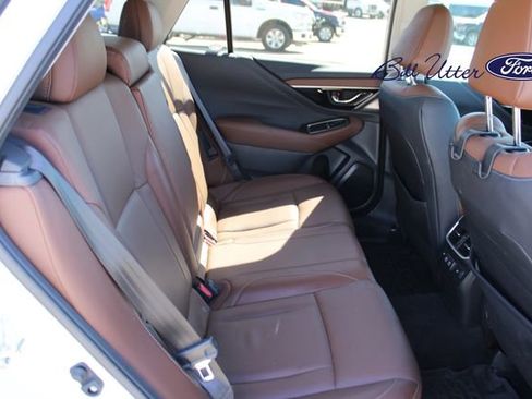 Used 2022 Subaru Outback Touring image 13