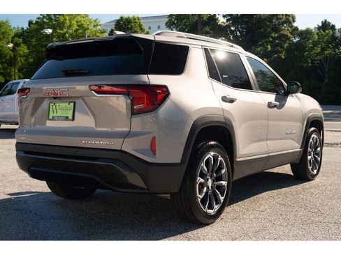 New 2026 GMC Terrain Elevation w/ Elevation Premium Package FWD image 8