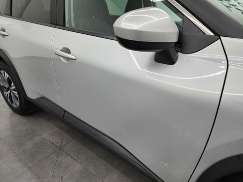 Used 2023 Nissan Rogue SV image 24