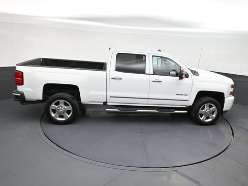 Used 2018 Chevrolet Silverado 2500 LT w/ Custom Sport Edition image 17