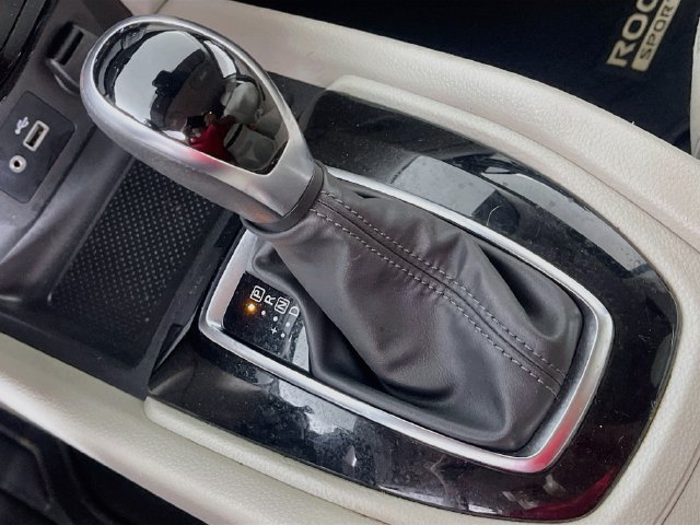Used 2019 Nissan Rogue Sport SV AWD/4WD image 17