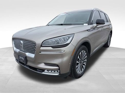 Certified 2021 Lincoln Aviator Reserve w/ Equipment Group 201A image 6