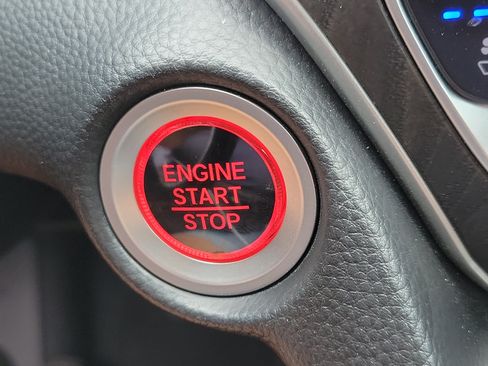 Used 2021 Honda Accord Touring image 32