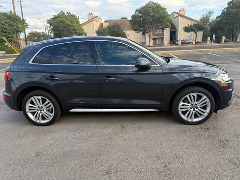 Used 2019 Audi Q5 2.0T Premium Plus w/ Premium Plus Package image 5