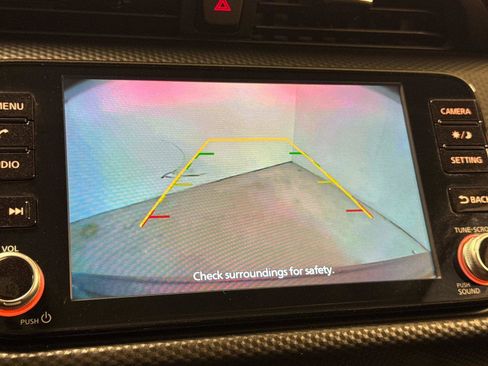 Used 2021 Nissan Kicks SV FWD image 18