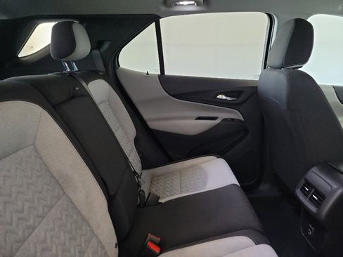 Used 2023 Chevrolet Equinox LS w/ LS Convenience Package FWD image 19