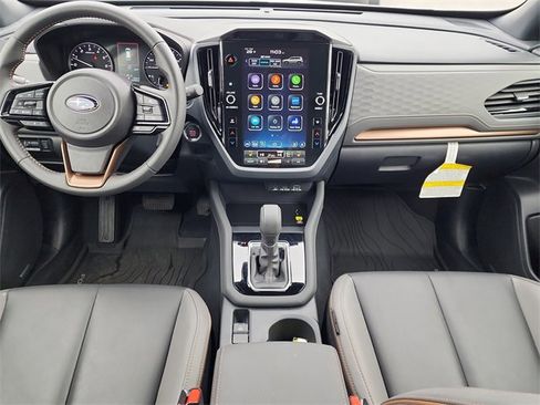 Used 2025 Subaru Forester Sport image 22