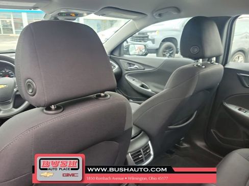 Used 2024 Chevrolet Malibu LT FWD image 14