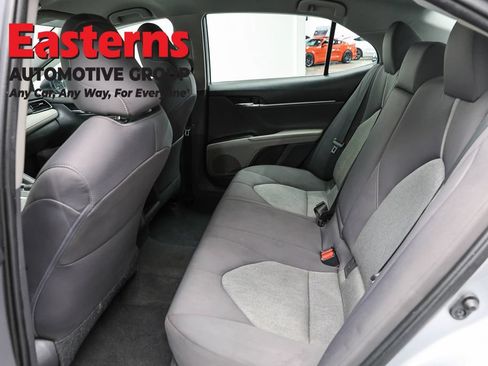 Used 2021 Toyota Camry LE FWD image 20