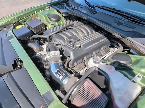 Used 2022 Dodge Challenger R/T Scat Pack w/ Plus Package RWD image 27