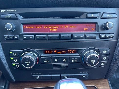 Used 2009 BMW 328i xDrive Coupe image 25